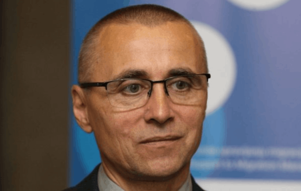 <span style='color:red;'><b>DIREKTOR SZO</b></span> ZA SRBIJU UPOZORAVA: Moguće je da opet imamo po OSAM HILJADA ZARAŽENIH DNEVNO!